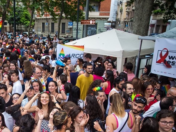 Torino Pride, oltre 100.000 e anche We Test in piazza