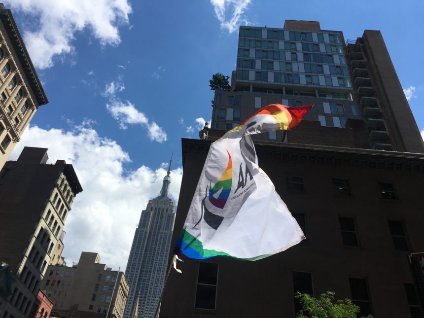 Arco al World Pride: in 5 milioni a New York – Foto e video
