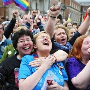 Irlanda, riconosciuto il matrimonio omosessuale
